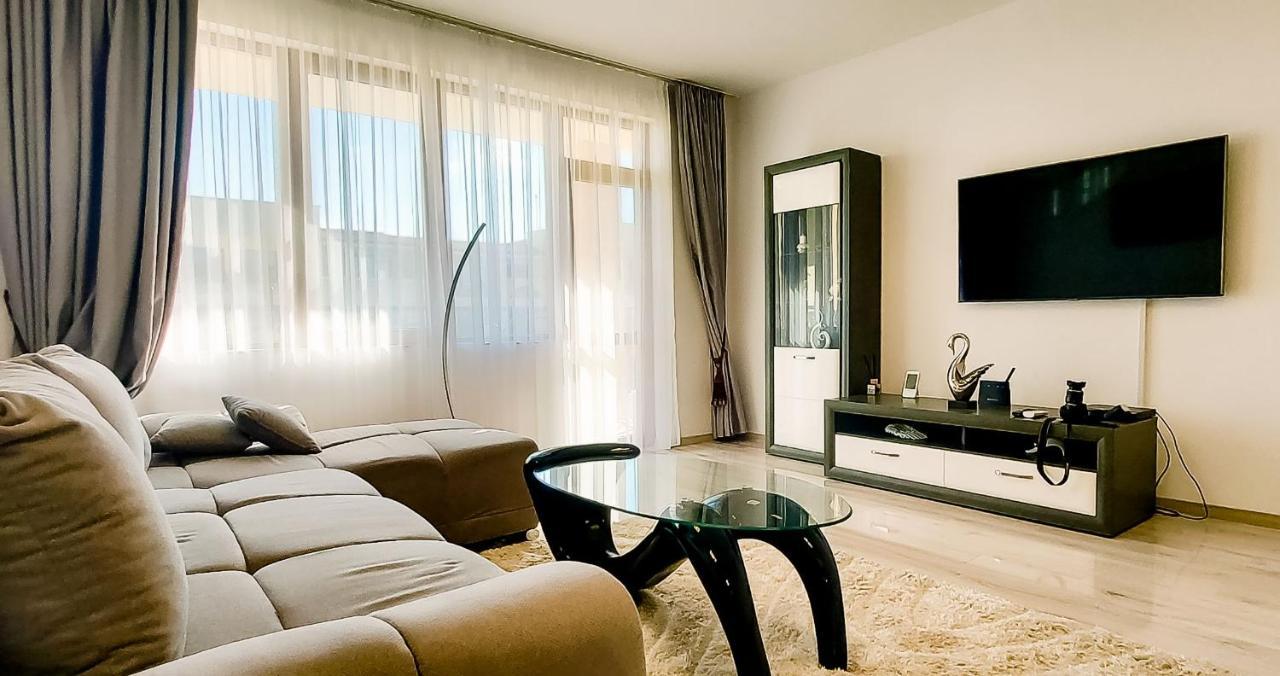 בלצ'יק Lighthouse Golf Resort, 75 Mp2, With Balcony מראה חיצוני תמונה
